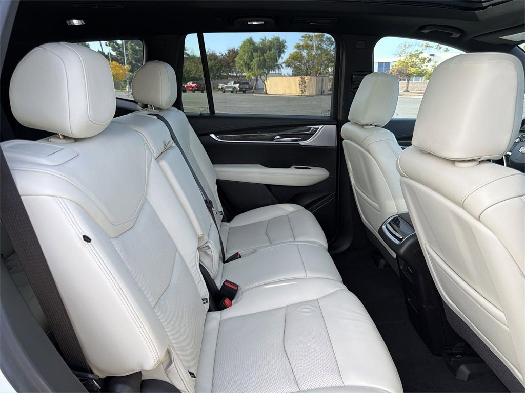 Used 2020 Cadillac XT6 Sport image 33