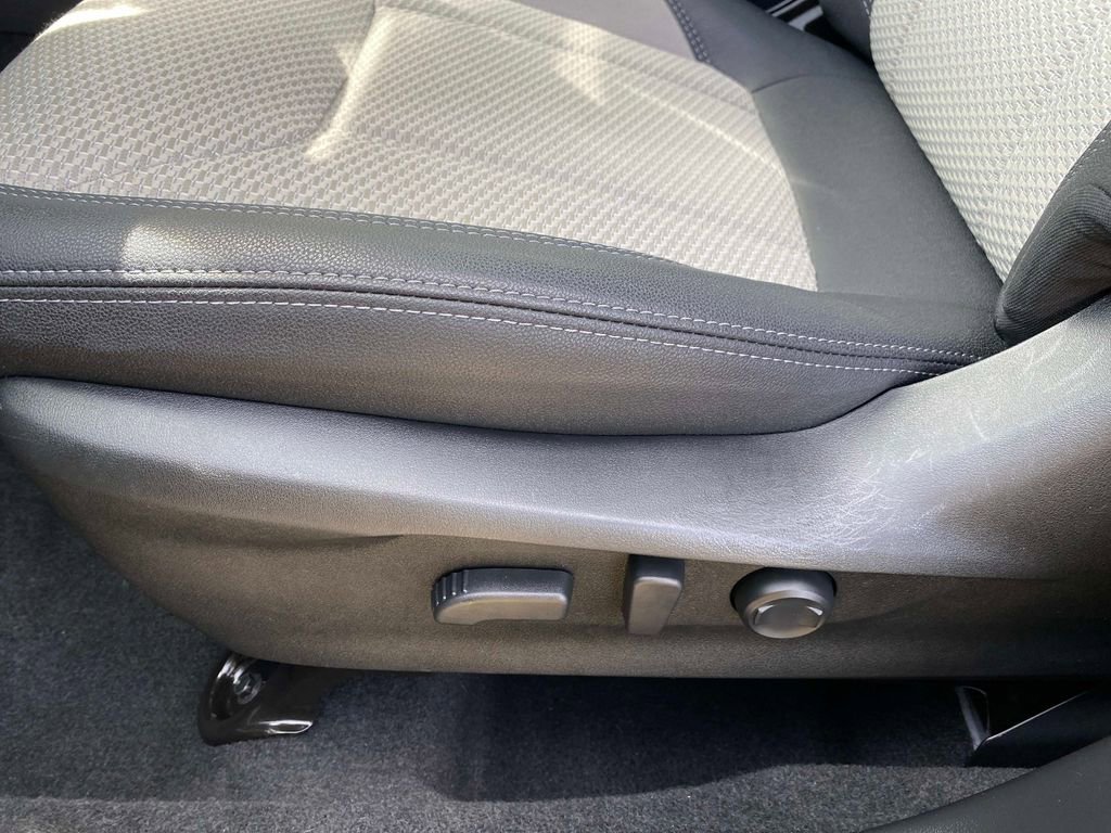 Certified 2024 Subaru Forester Premium AWD/4WD image 24