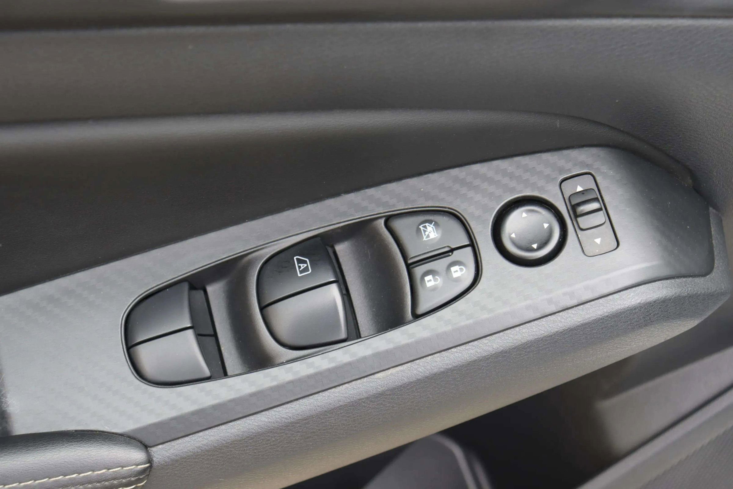 Used 2022 Nissan Altima 2.5 SV image 15