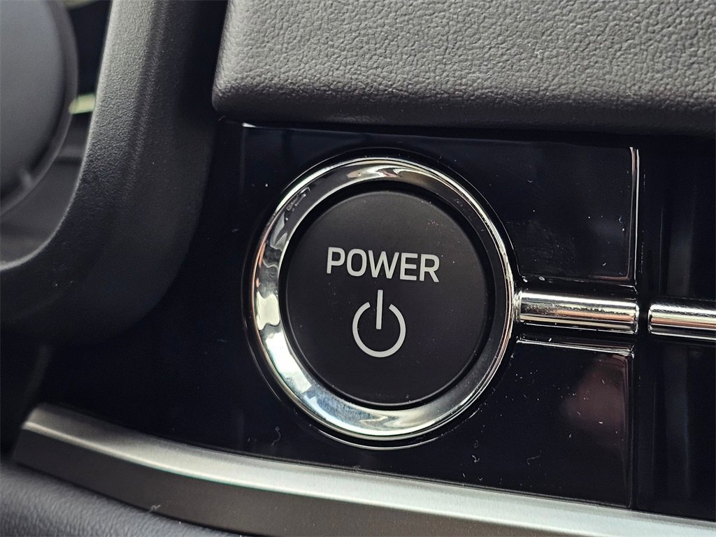 New 2025 Mitsubishi Outlander SEL Black Edition image 8