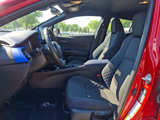Used 2022 Toyota C-HR XLE FWD image 15