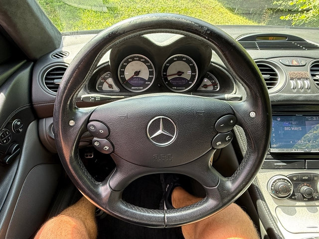 Used 2005 Mercedes-Benz SL 55 AMG image 18