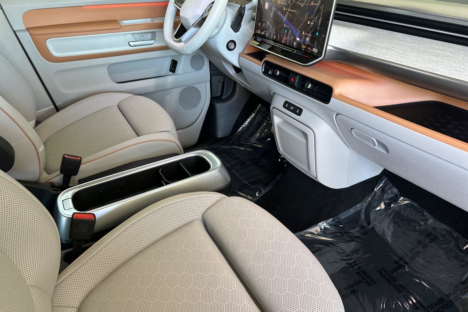 New 2025 Volkswagen ID. Buzz Pro S Plus image 16