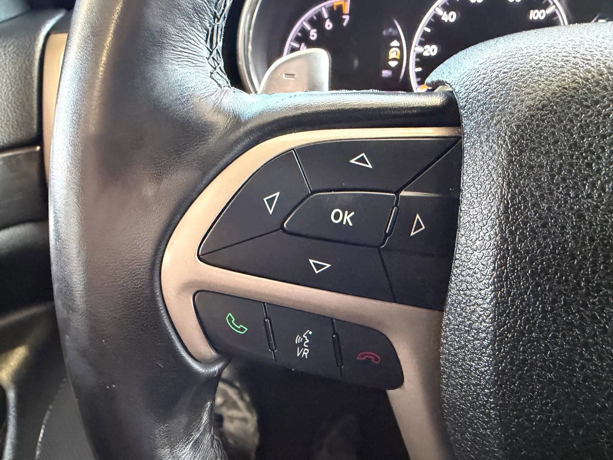 Used 2015 Jeep Grand Cherokee Laredo w/ Quick Order Package 23E image 13