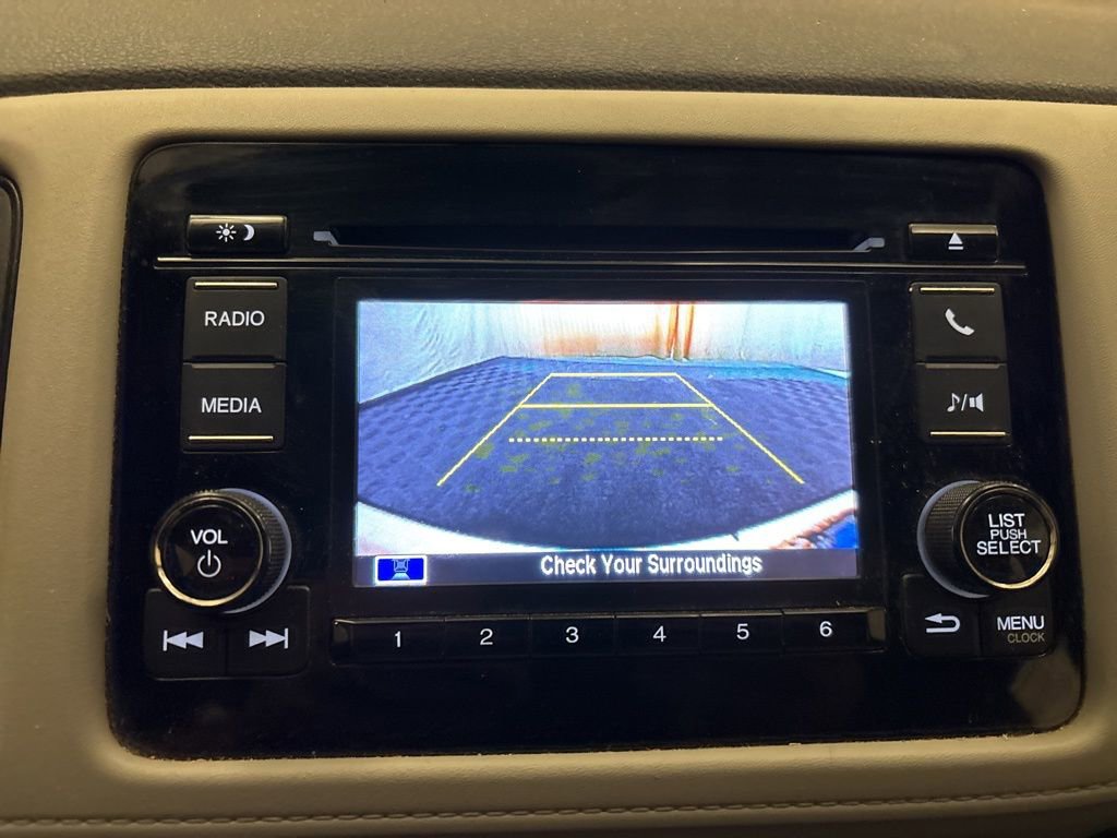 Used 2021 Honda HR-V LX image 17