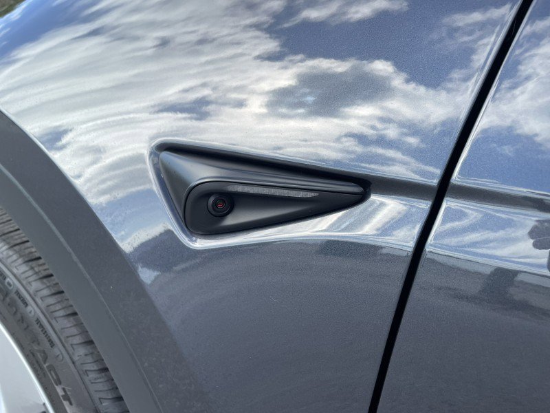 Used 2024 Tesla Model Y Long Range image 22