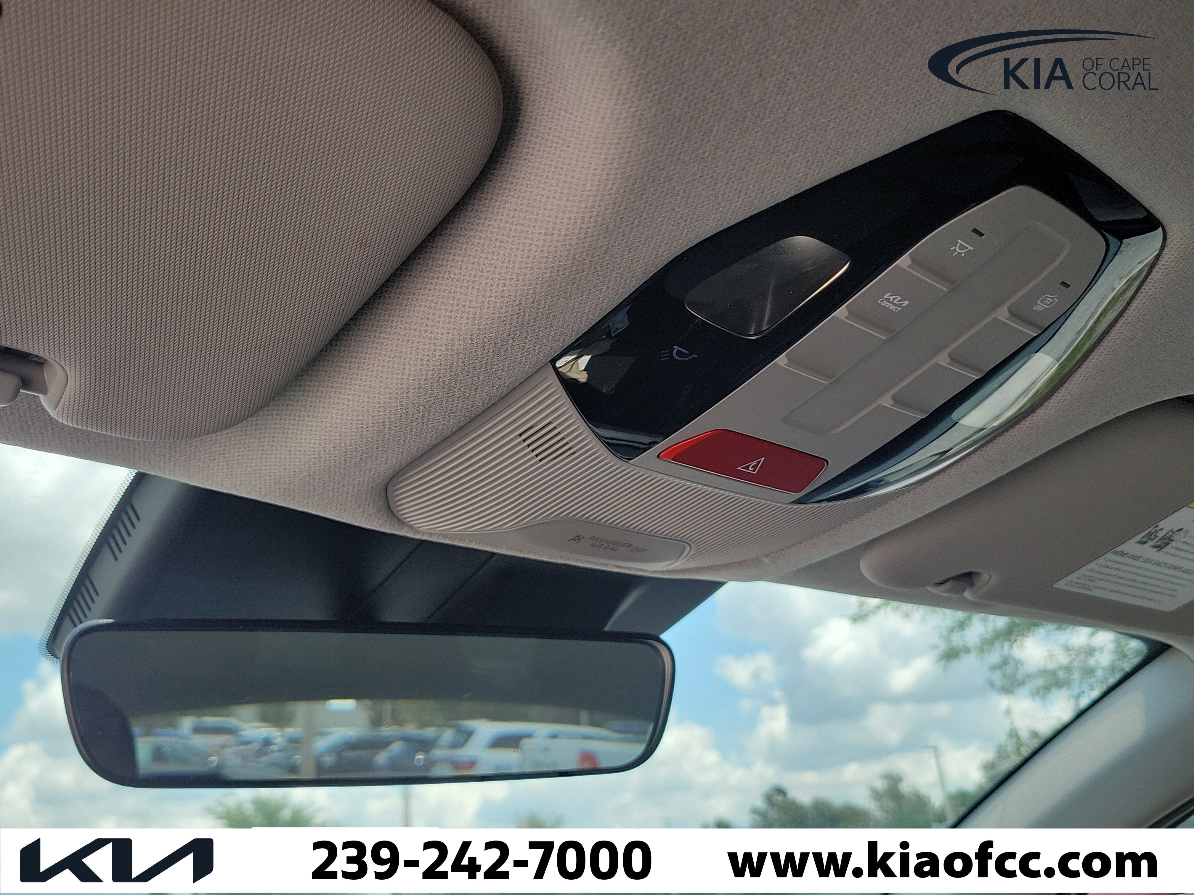 Used 2025 Kia K4 LXS FWD image 24