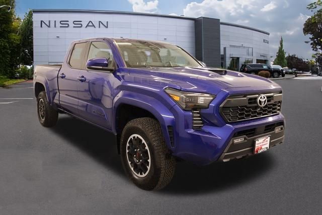 Used 2024 Toyota Tacoma TRD Sport image 1