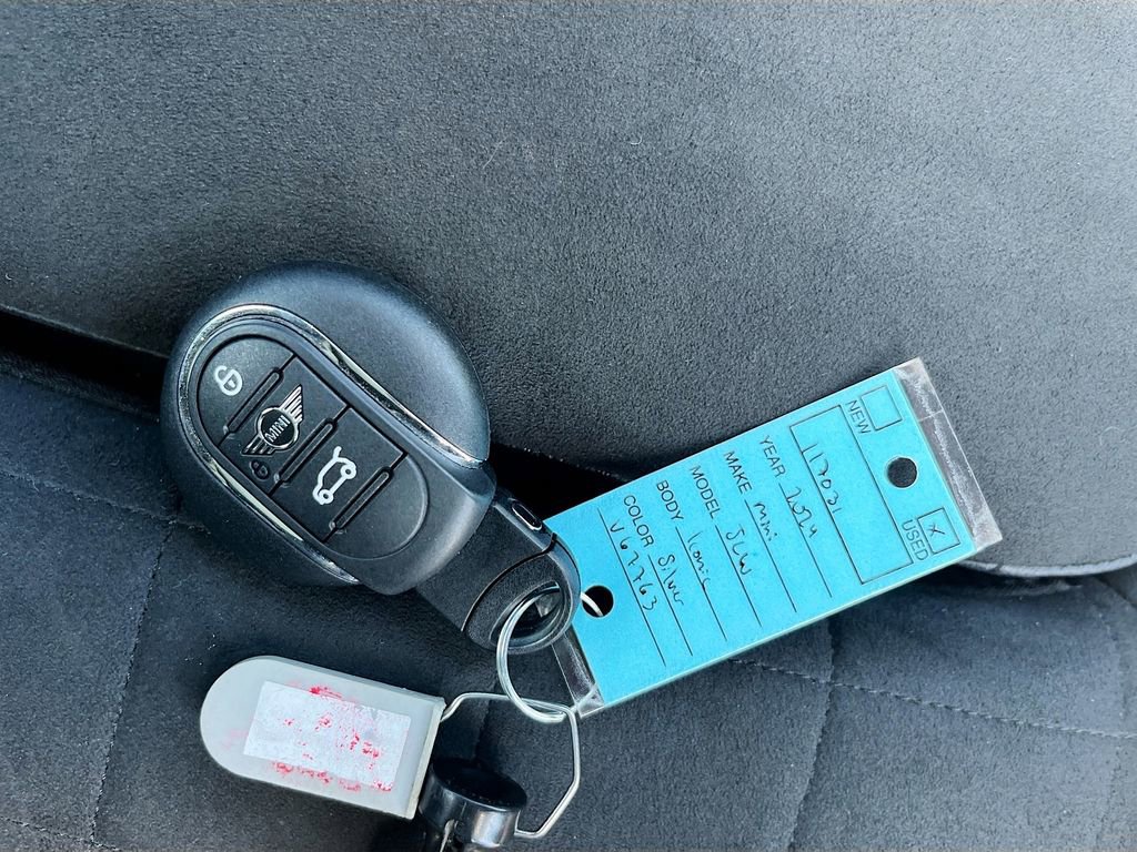 Used 2024 MINI Cooper John Cooper Works FWD image 34