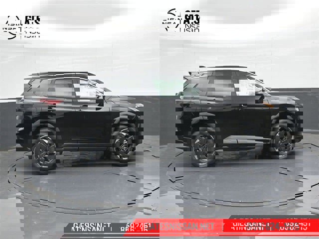 New 2026 Nissan Rogue SV image 3