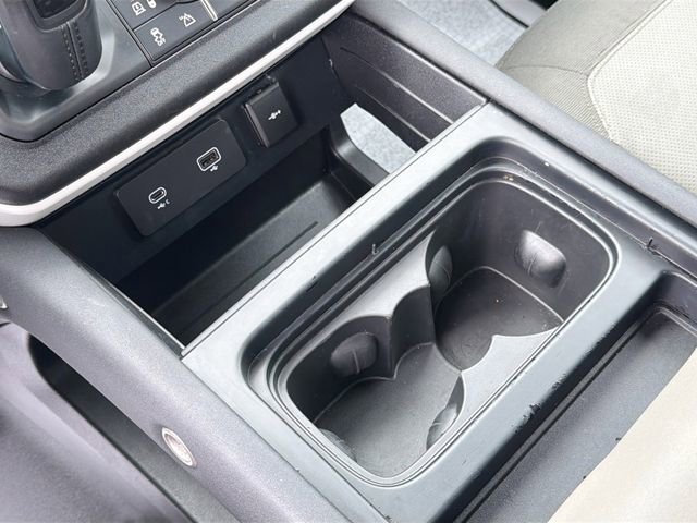 Used 2021 Land Rover Defender 110 S image 28