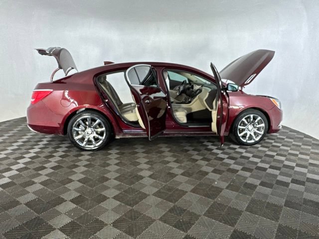 Used 2015 Buick LaCrosse Premium FWD image 16