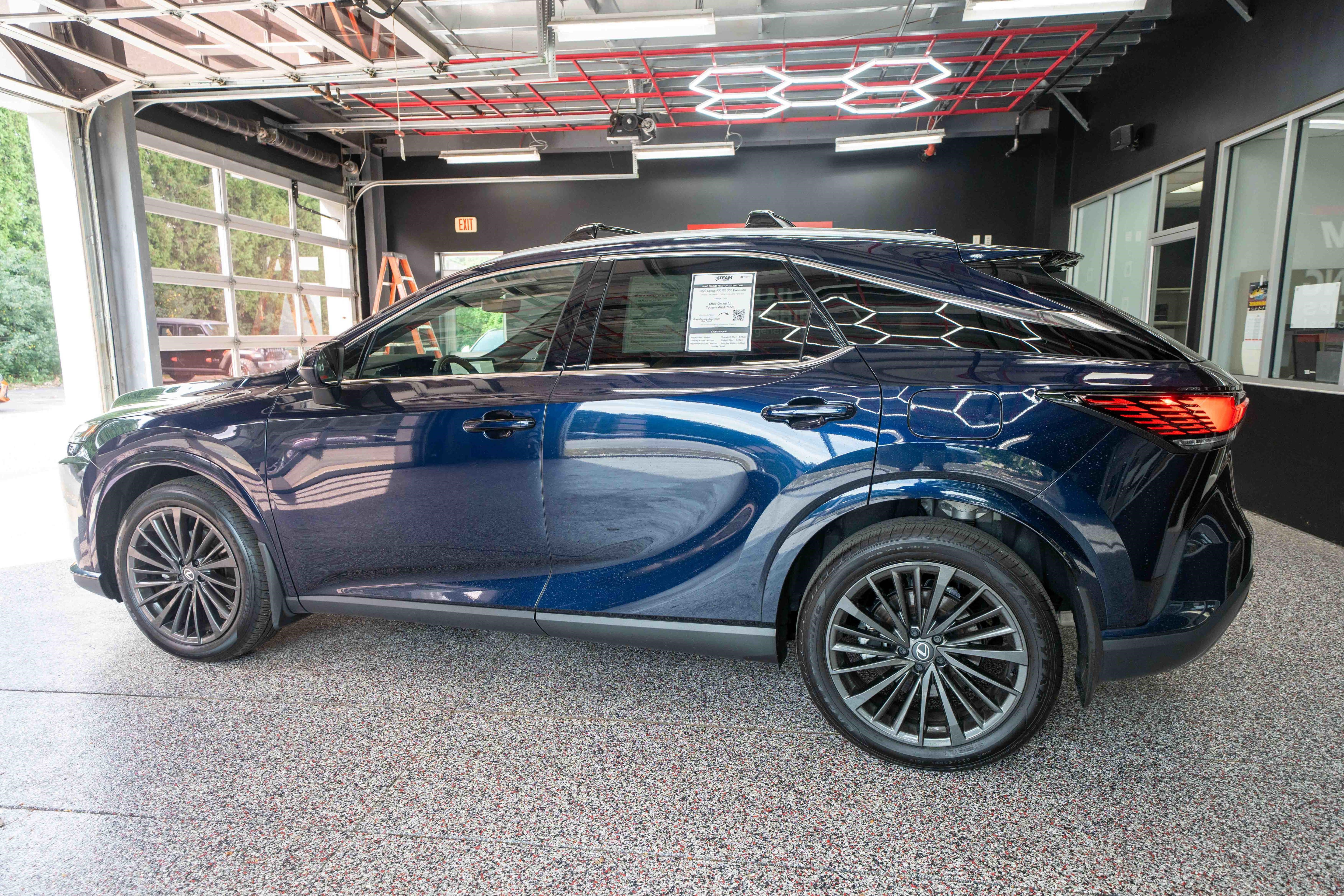 Used 2026 Lexus RX 350 Premium w/ Accessory Package (2T) AWD/4WD image 33