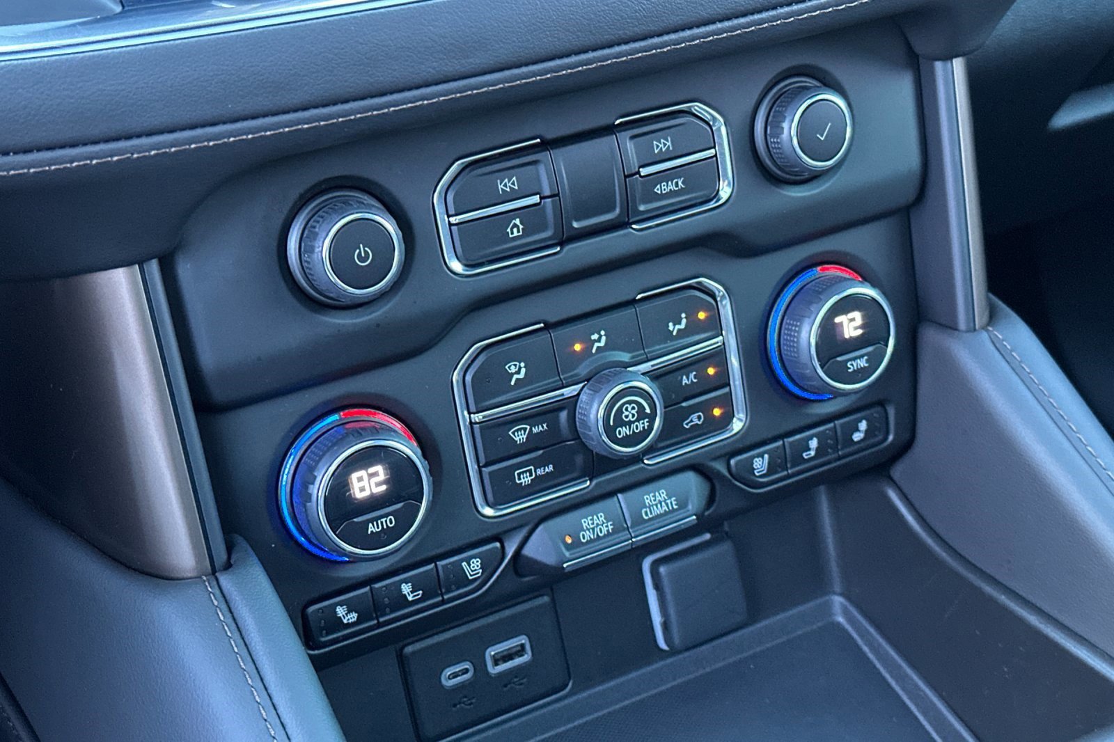 Used 2023 Chevrolet Tahoe High Country image 17