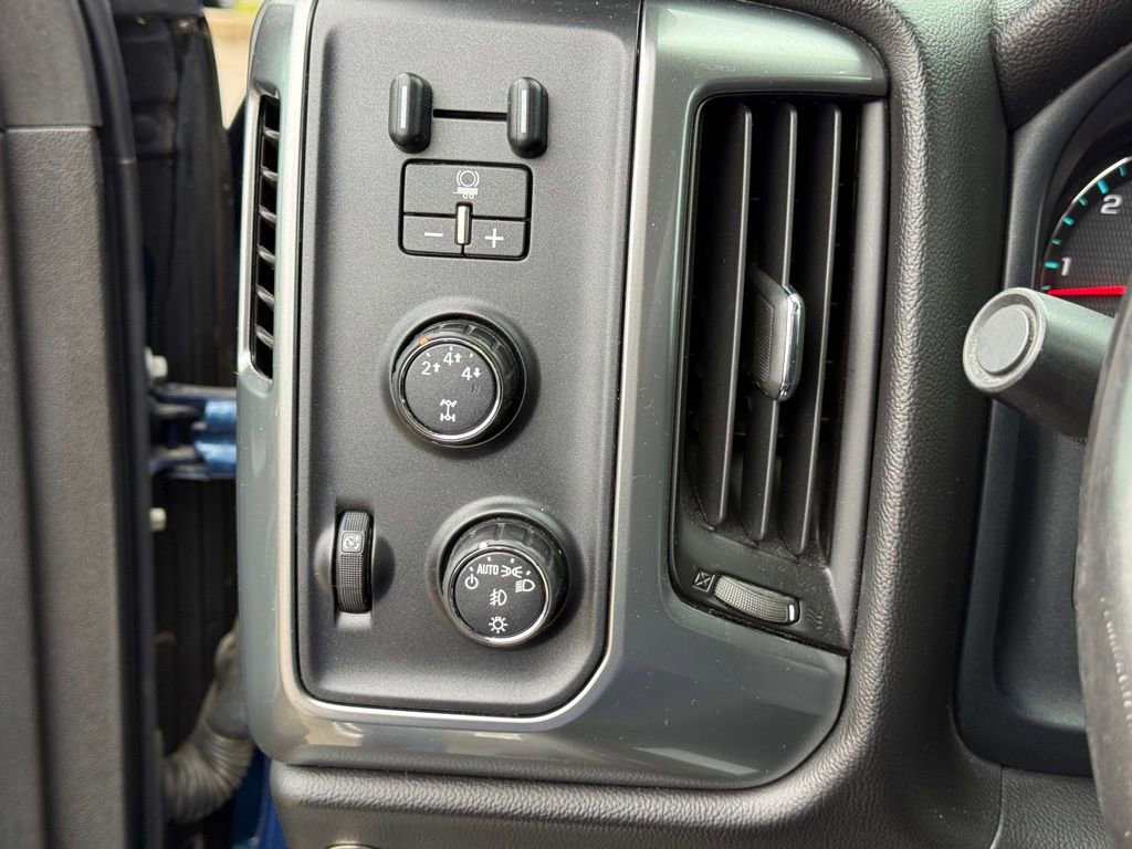 Used 2016 Chevrolet Silverado 2500 LT w/ All Star Edition image 19