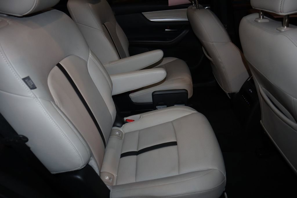 Used 2025 MAZDA CX-90 3.3 Turbo w/ Premium Sport Pkg image 20