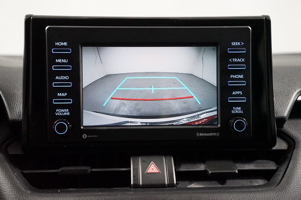 Used 2021 Toyota RAV4 LE FWD image 18