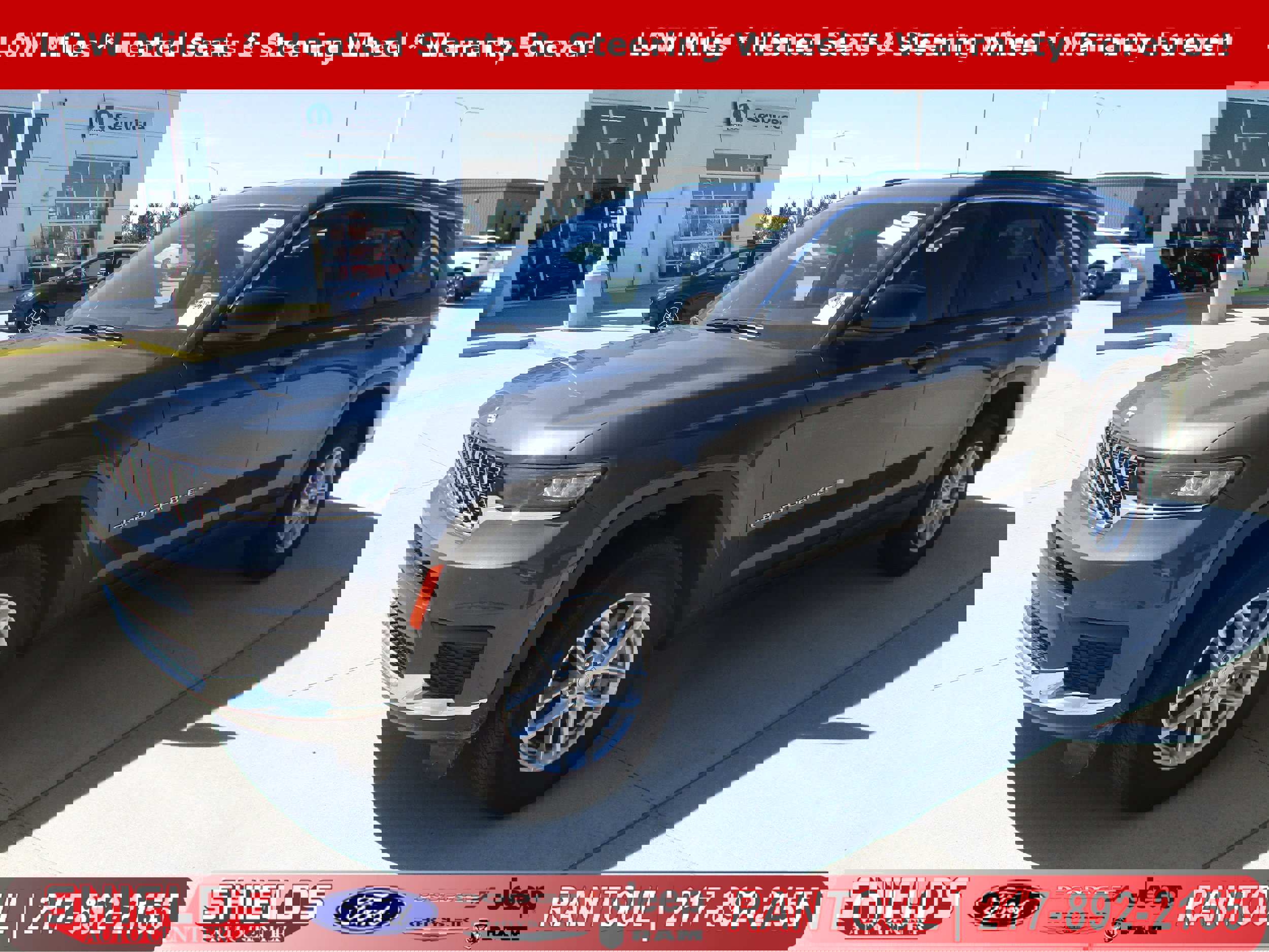 Used 2024 Jeep Grand Cherokee L Laredo w/ Luxury Tech Group I RWD image 1