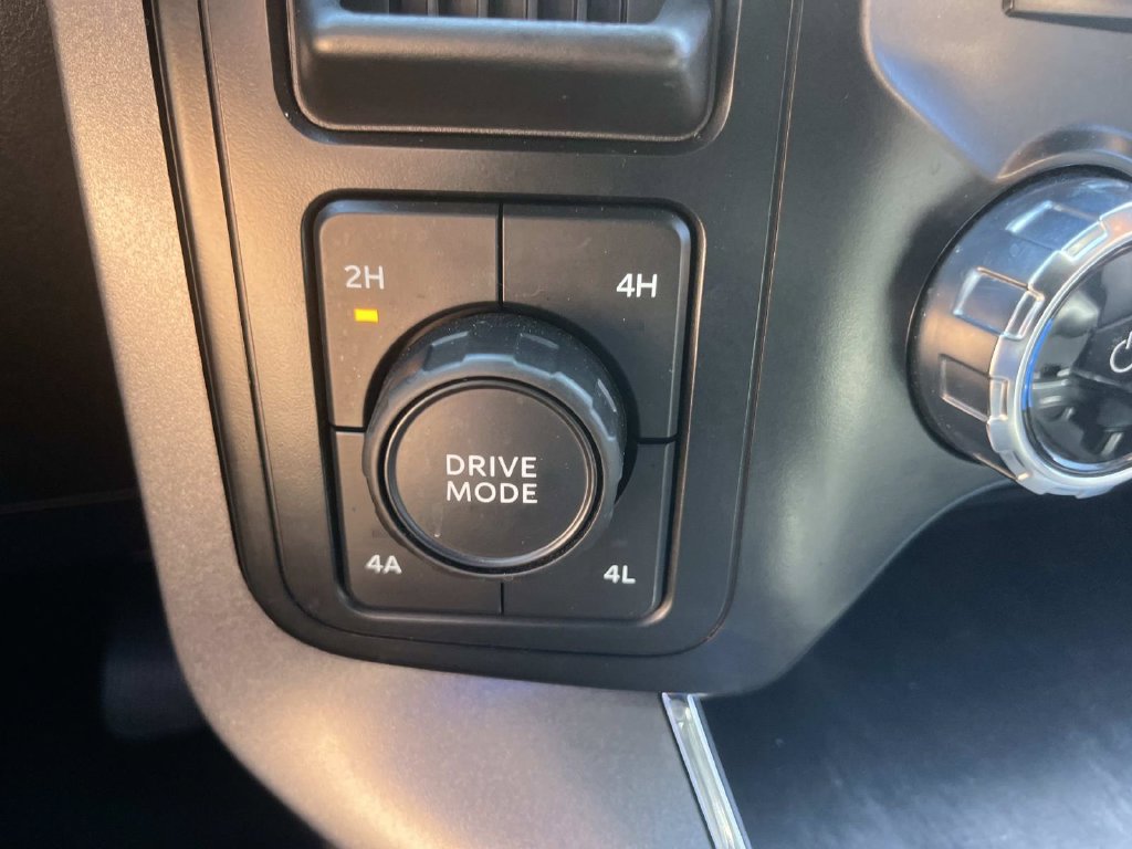 Used 2023 Ford F150 Lariat w/ Equipment Group 502A High AWD/4WD image 41