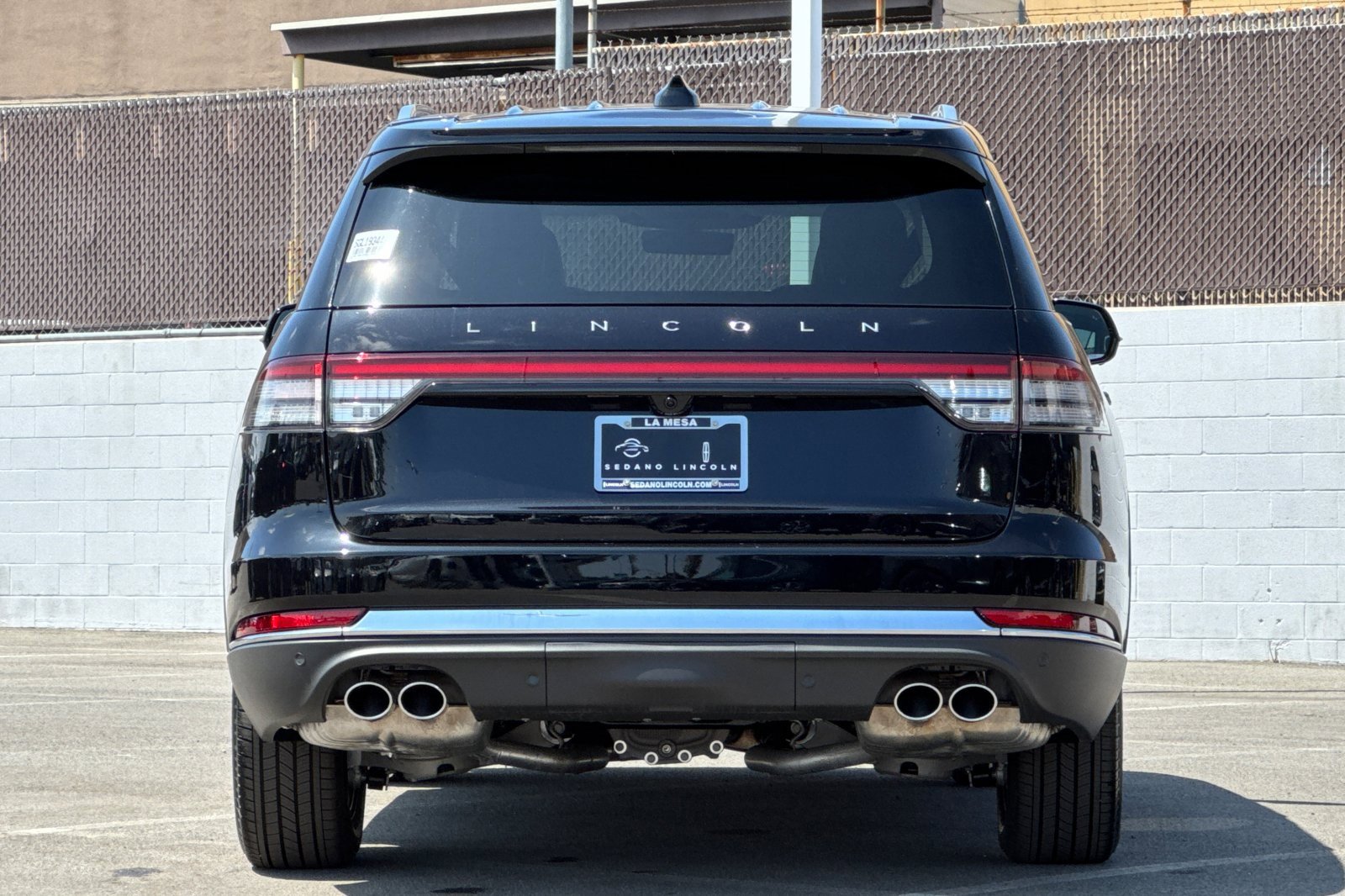 New 2025 Lincoln Aviator 2WD w/ Equipment Group 101A image 4