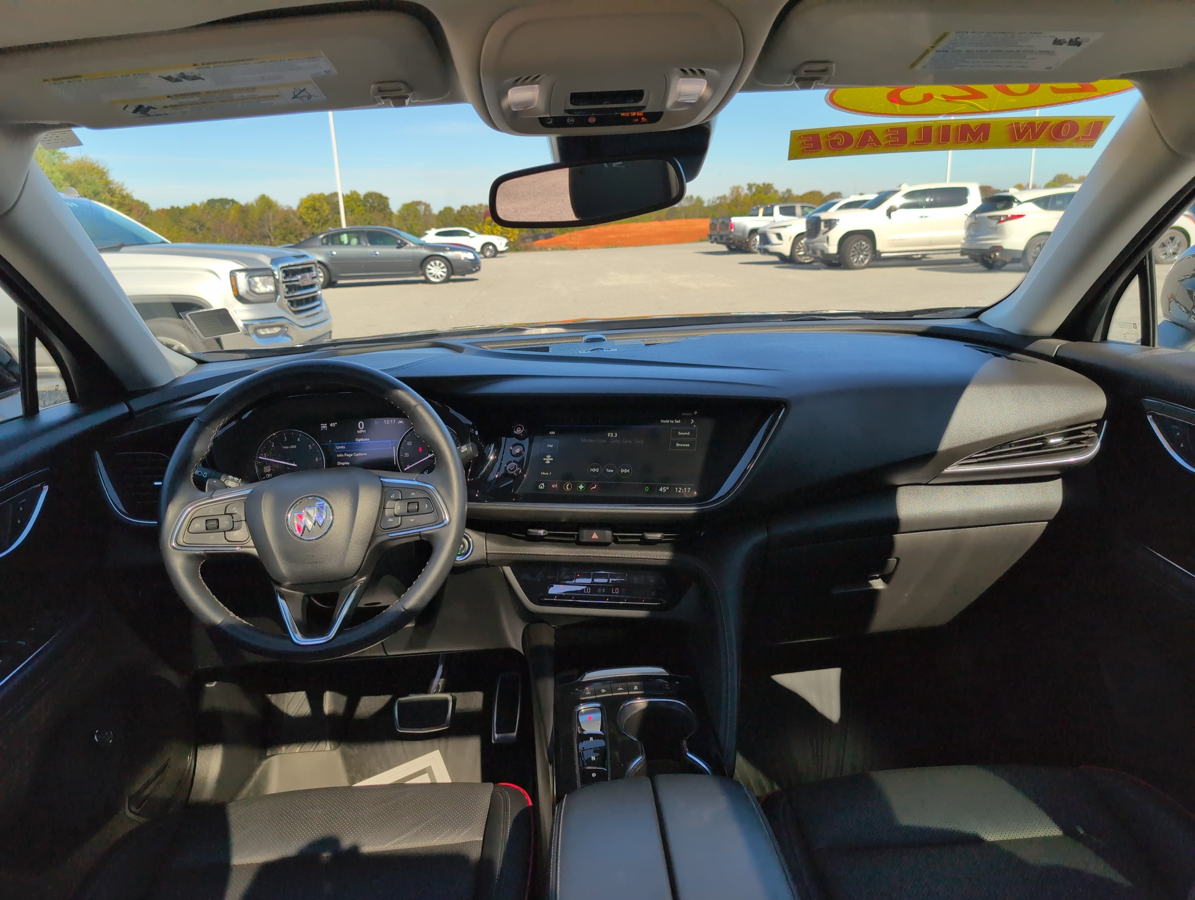 Used 2023 Buick Envision Essence w/ Sport Touring Package image 32