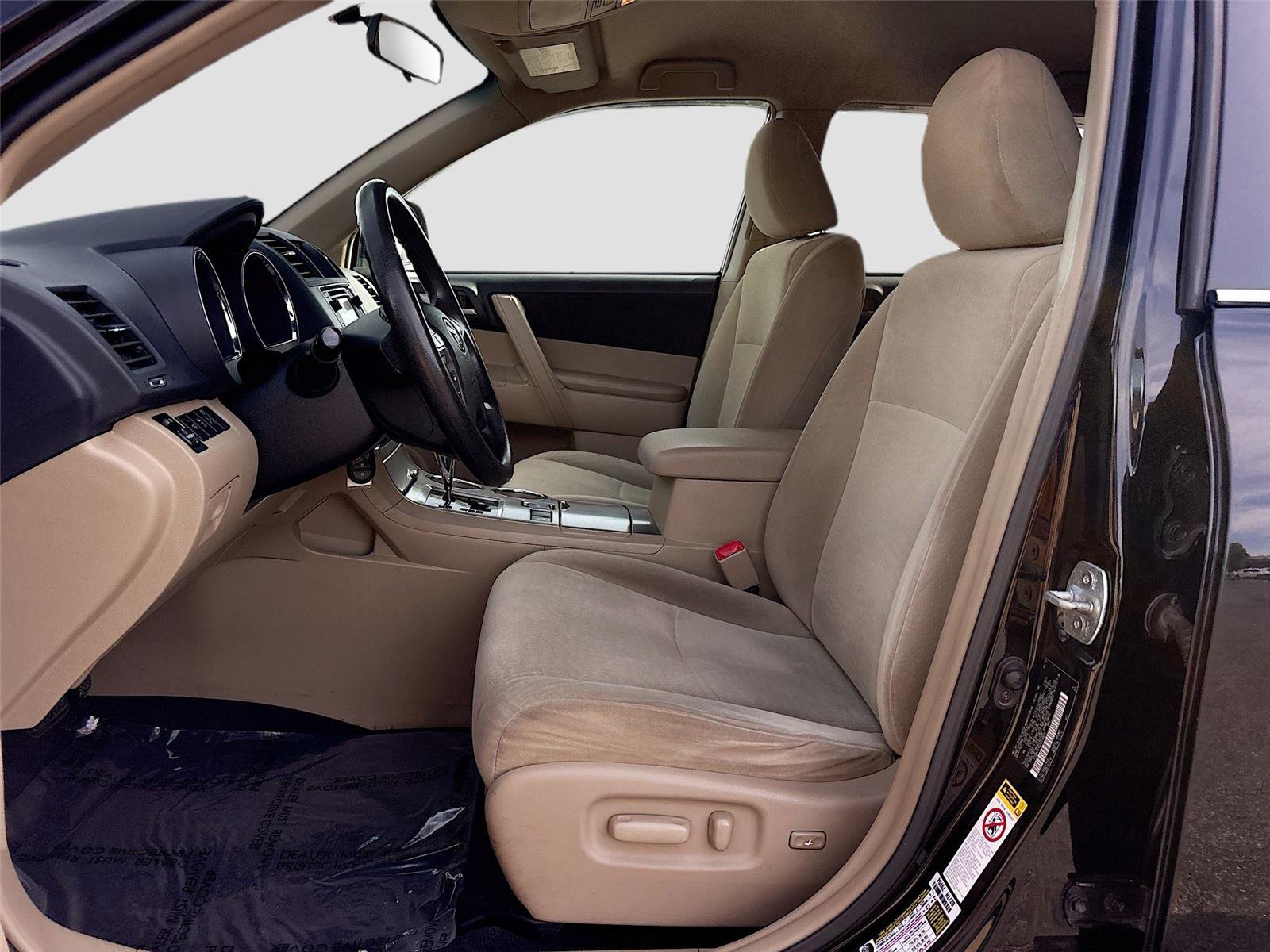 Used 2013 Toyota Highlander Plus AWD/4WD image 20