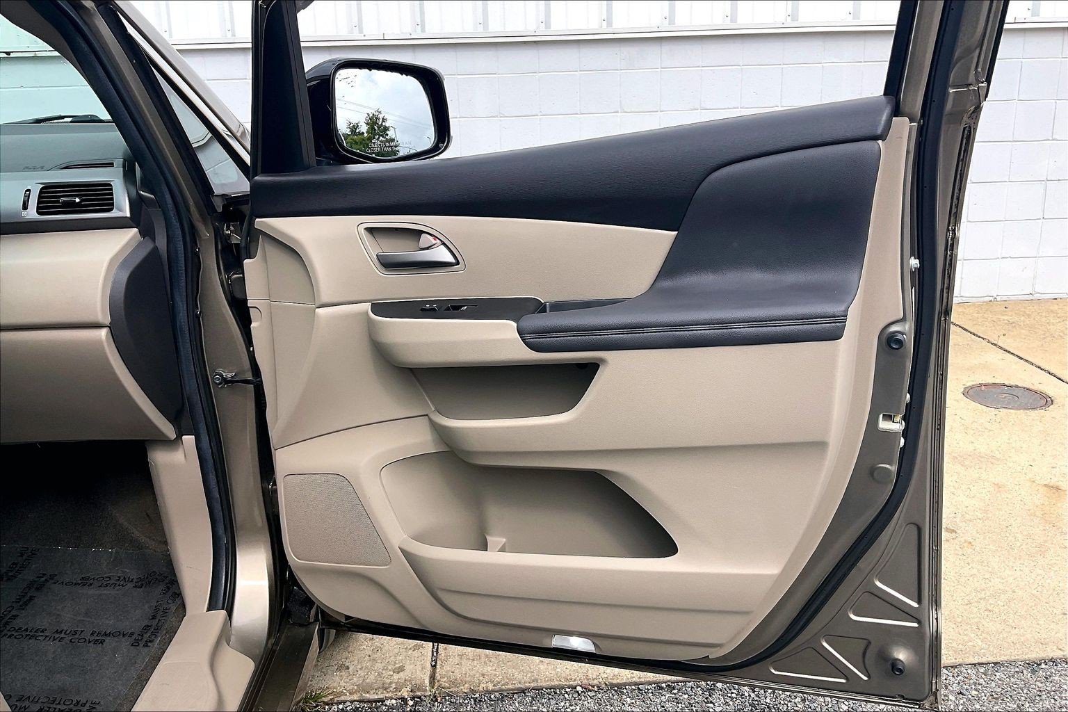 Used 2013 Honda Odyssey Touring image 28
