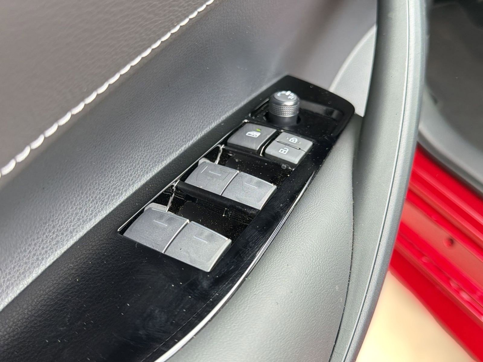 New 2026 Toyota Corolla SE image 12