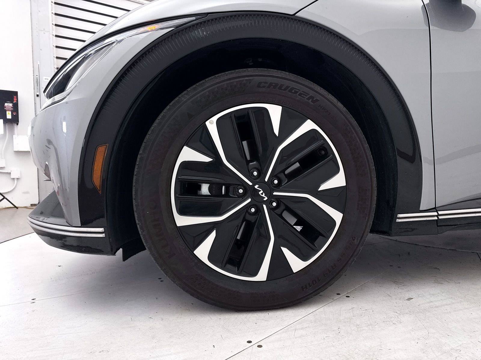 Certified 2023 Kia EV6 Wind RWD image 15