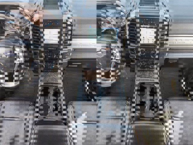 Used 2019 Ford F350 Lariat image 17