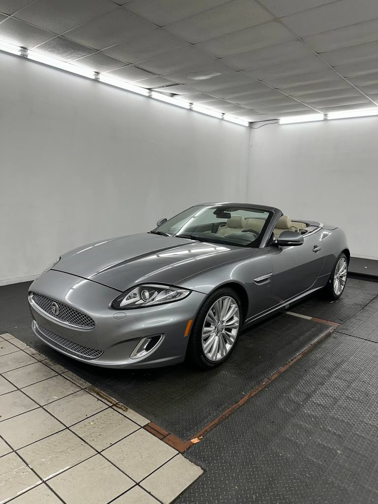 Used 2012 Jaguar XK Convertible RWD image 36