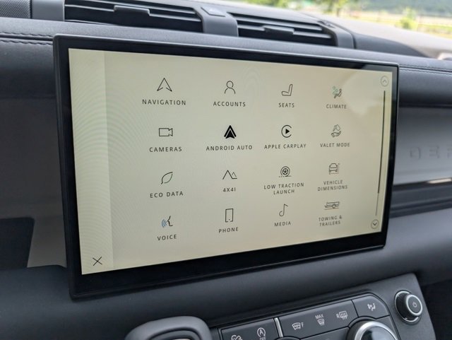 New 2025 Land Rover Defender 110 S image 14