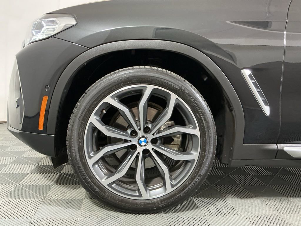 Certified 2022 BMW X4 xDrive30i w/ Premium Package 2 image 8
