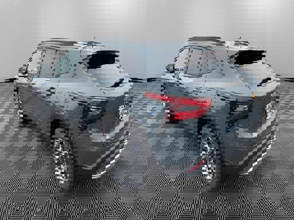 New 2026 Chevrolet Trax LT w/ Driver Confidence Package image 5