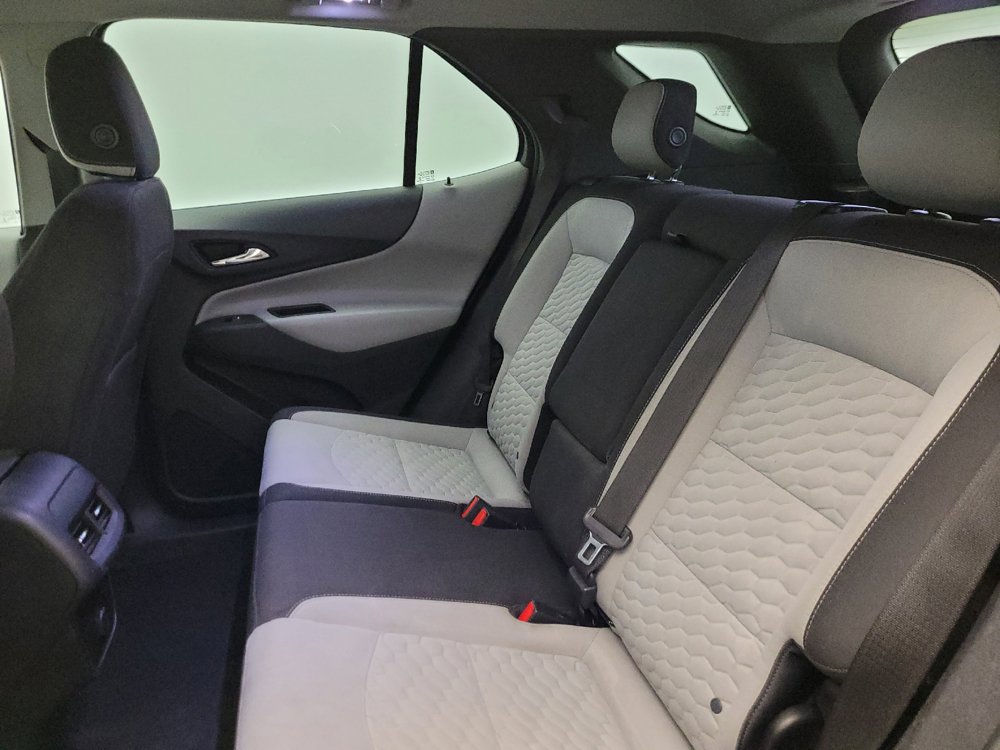Used 2018 Chevrolet Equinox LS w/ LPO, Cargo Package FWD image 18