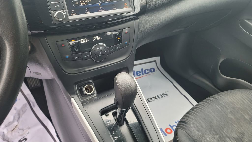 Used 2019 Nissan Sentra SV image 19