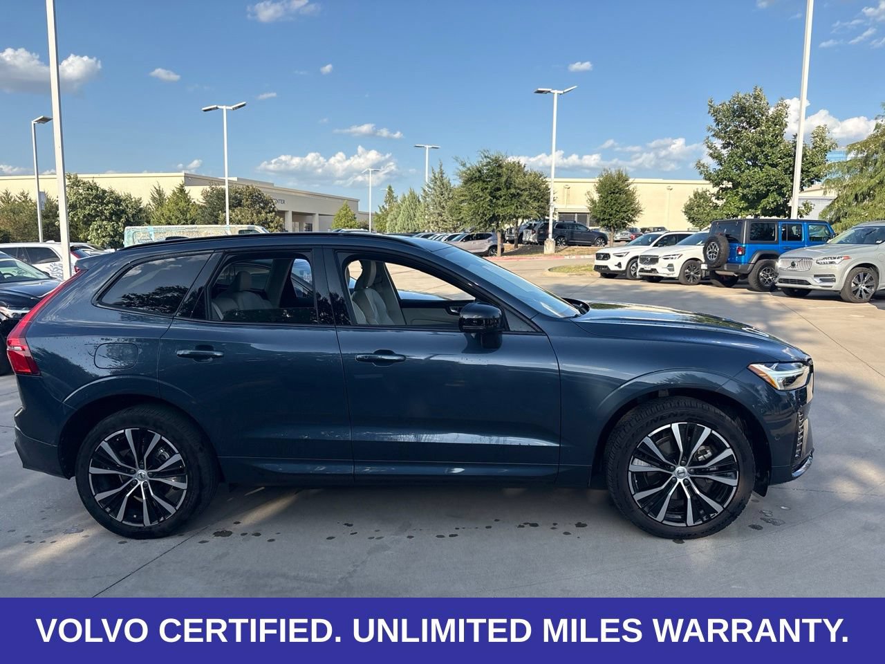 Certified 2024 Volvo XC60 B5 Plus w/ Protection Package Premier AWD/4WD image 4