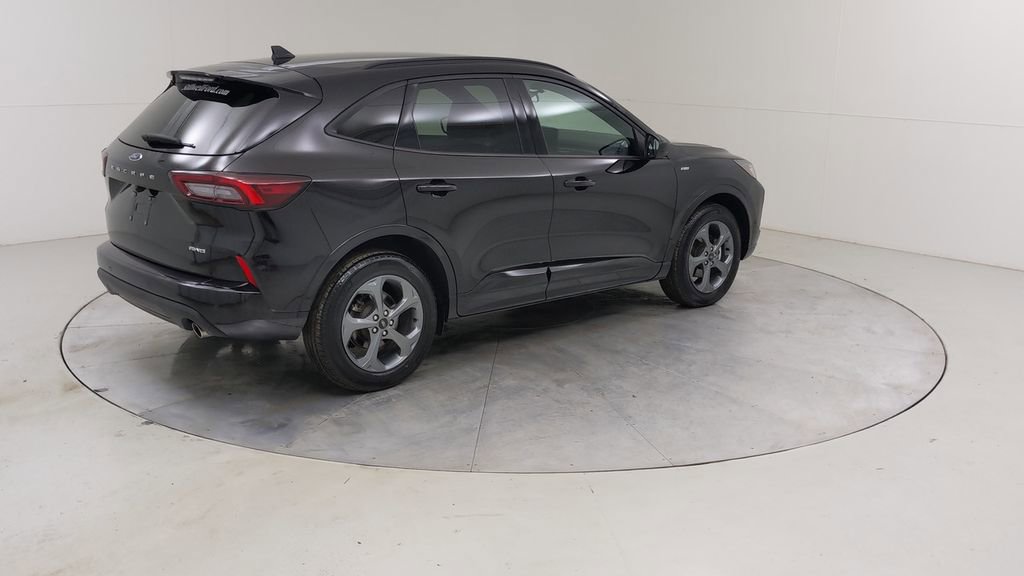 Certified 2023 Ford Escape ST-Line w/ Tech Pack #1 image 13