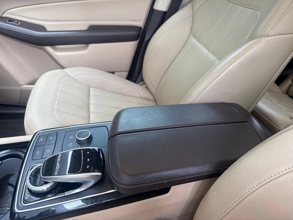 Used 2019 Mercedes-Benz GLS 450 4MATIC image 12