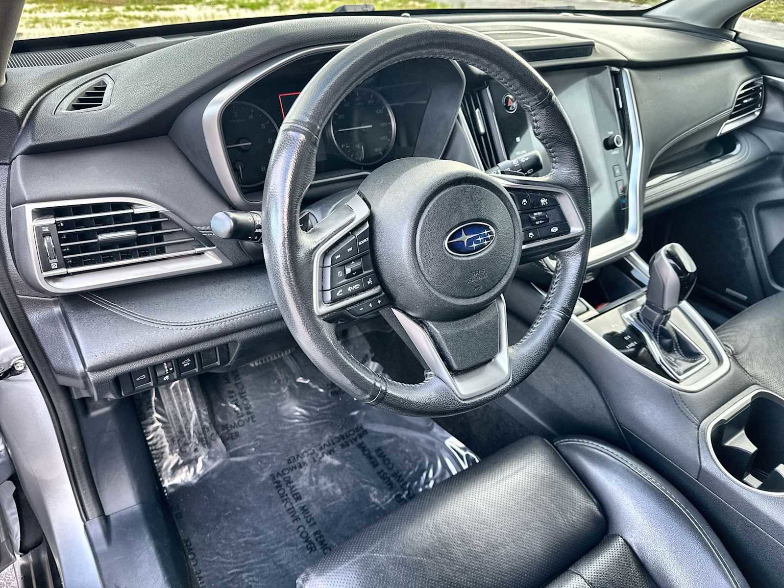 Used 2024 Subaru Outback Limited XT AWD/4WD image 2