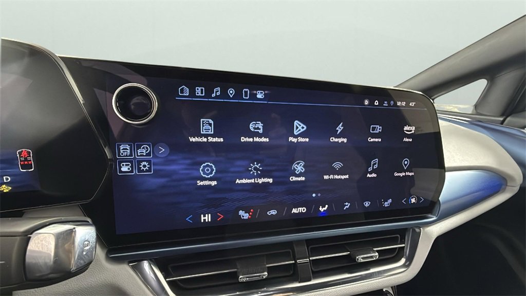 Used 2025 Chevrolet Equinox EV LT image 21