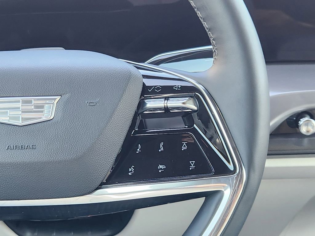 Used 2026 Cadillac Vistiq Sport w/ LPO, Floor Liner Package image 29