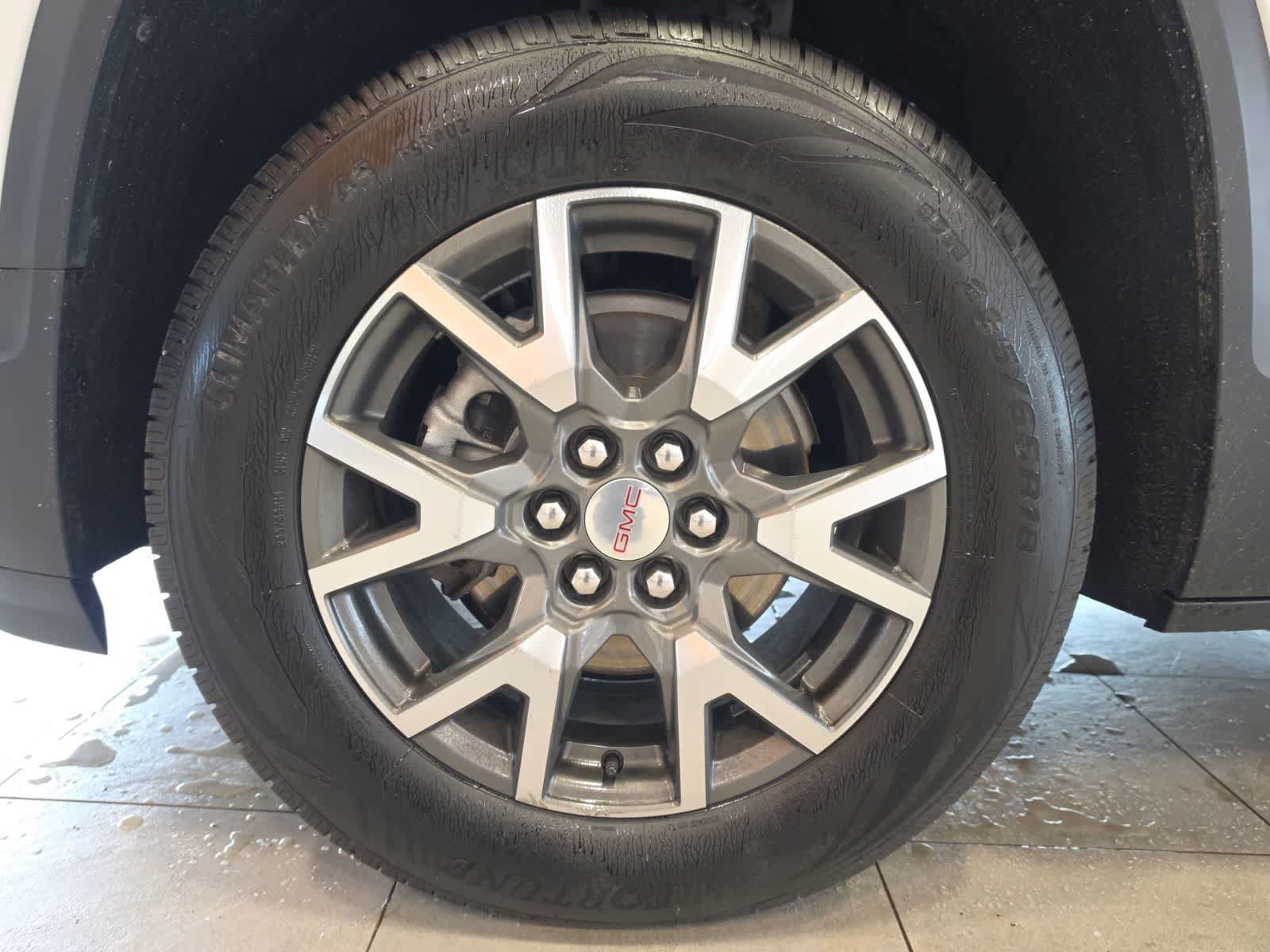 Used 2021 GMC Acadia SLE w/ LPO, Floor Liner Package AWD/4WD image 13