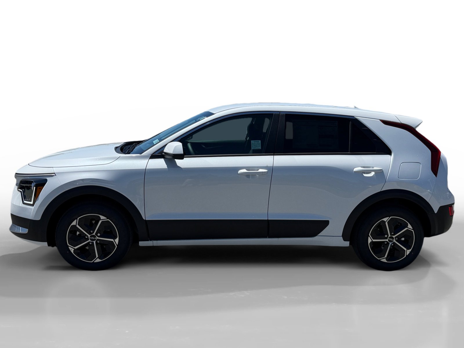 New 2026 Kia Niro LX FWD image 2