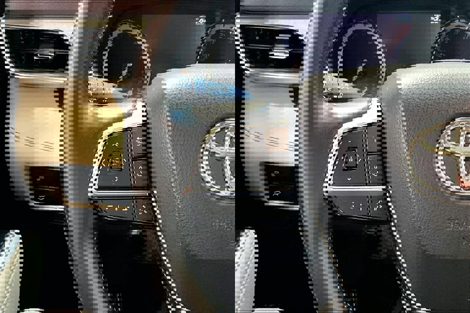 Used 2021 Toyota Highlander XLE image 23