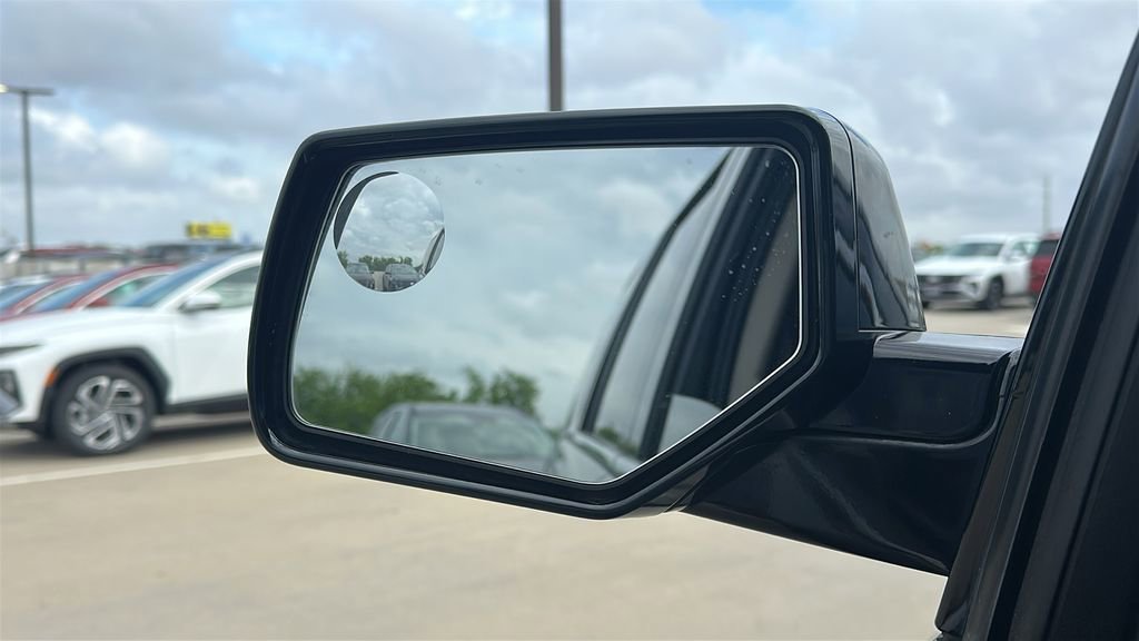 Used 2017 Chevrolet Tahoe LS RWD image 18