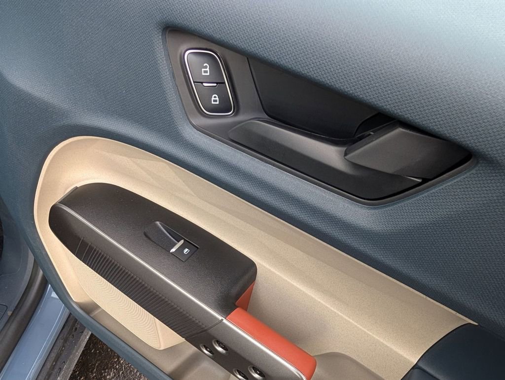 New 2025 Ford Maverick Lariat w/ 4K Tow Package image 51