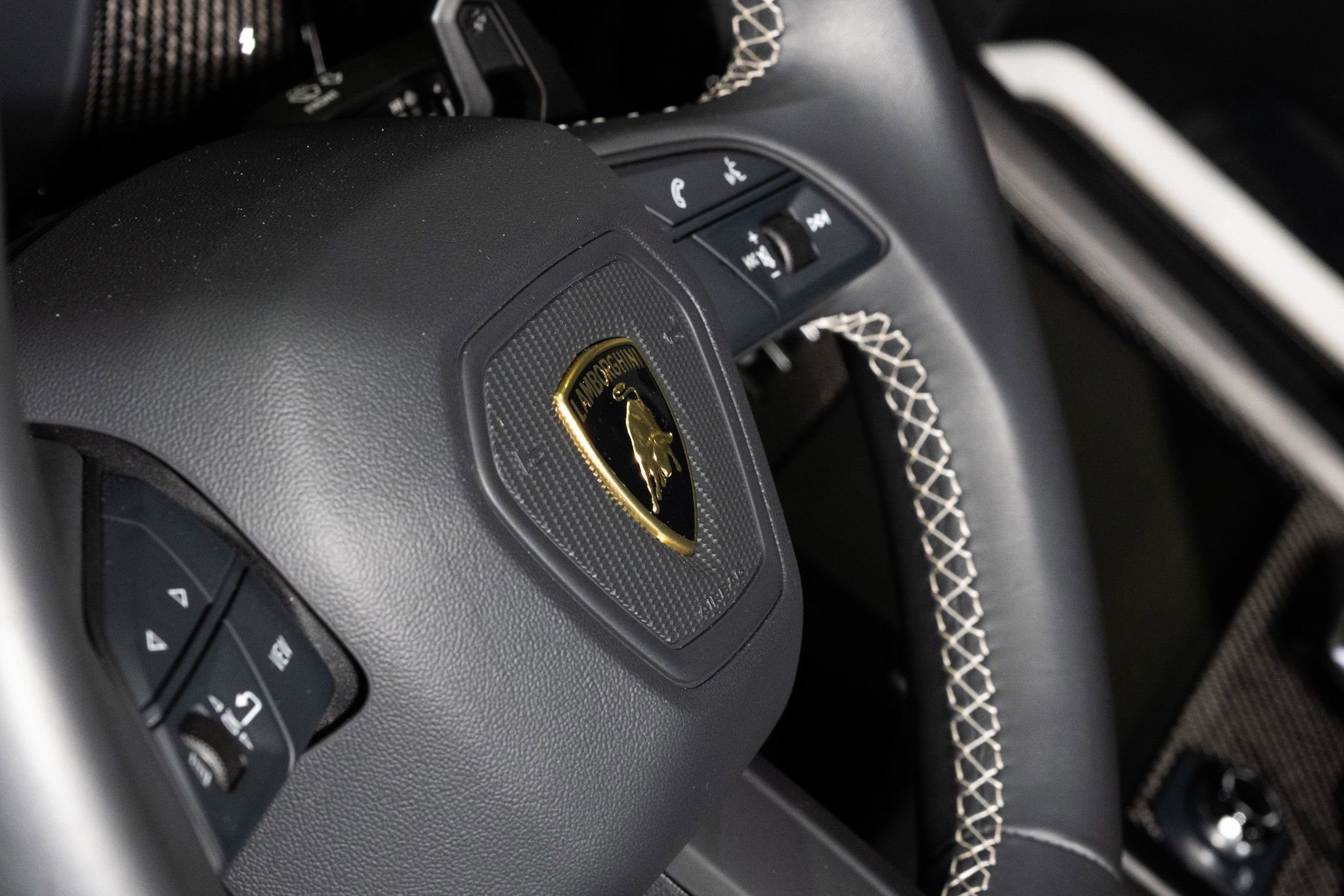 Used 2024 Lamborghini Urus Performante image 43