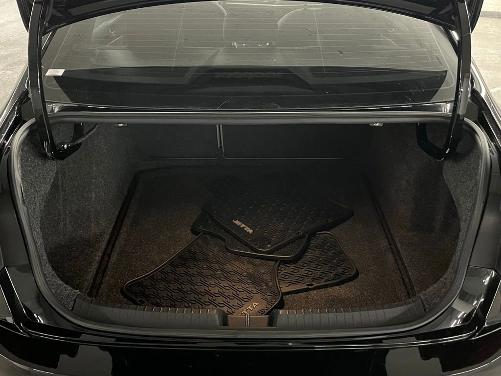 Certified 2023 Volkswagen Jetta S image 33