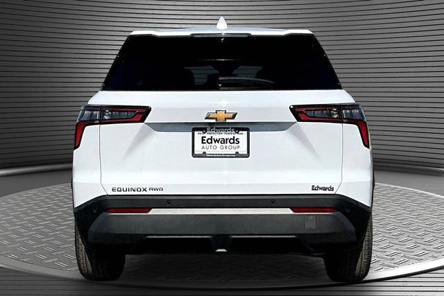 Used 2026 Chevrolet Equinox LT w/ Convenience Package II AWD/4WD image 5